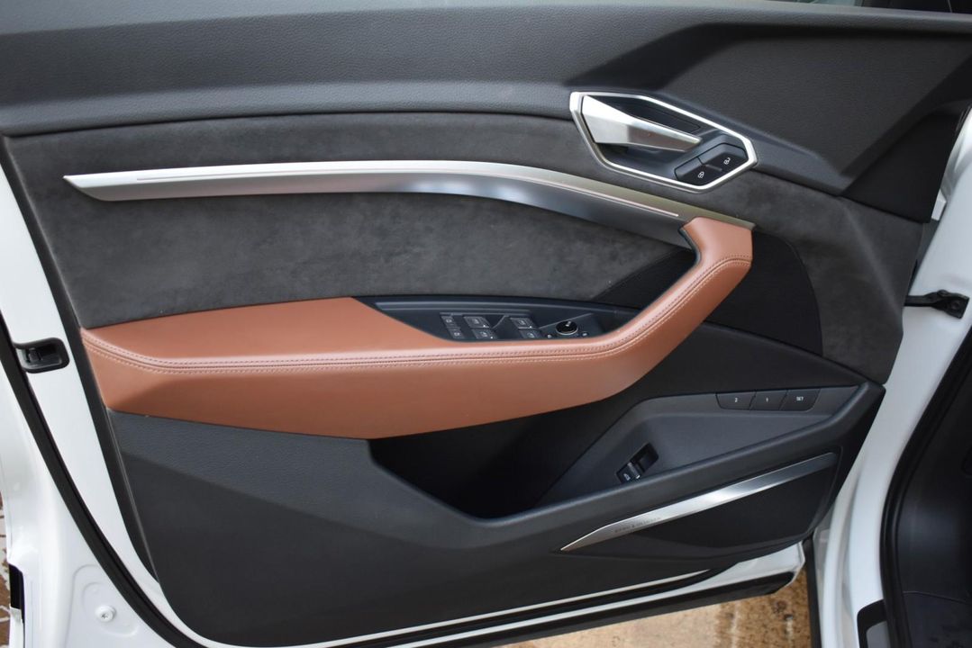 2019 Audi e-tron