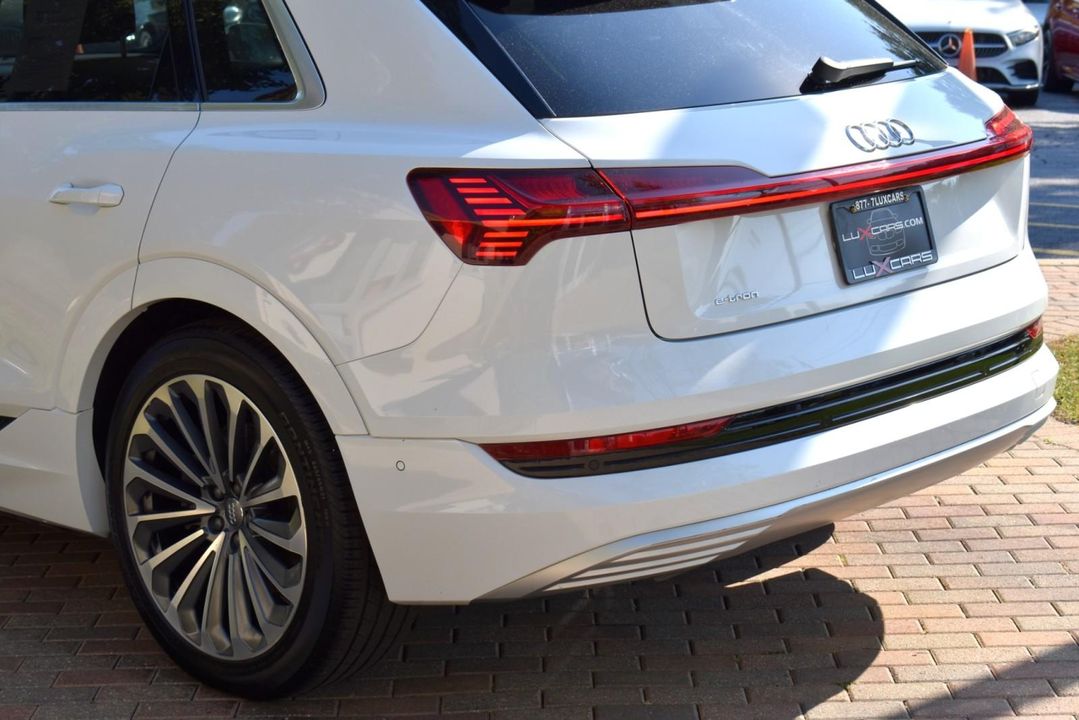2019 Audi e-tron