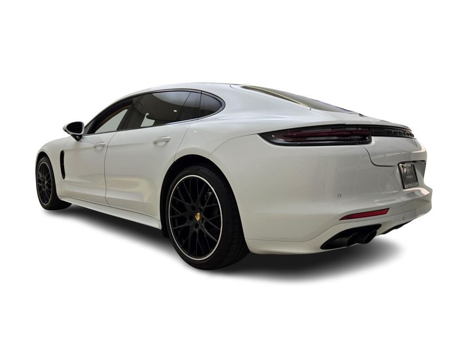 2018 Porsche Panamera