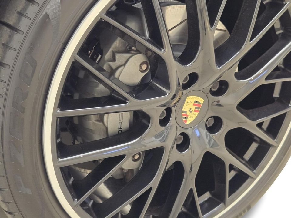 2018 Porsche Panamera