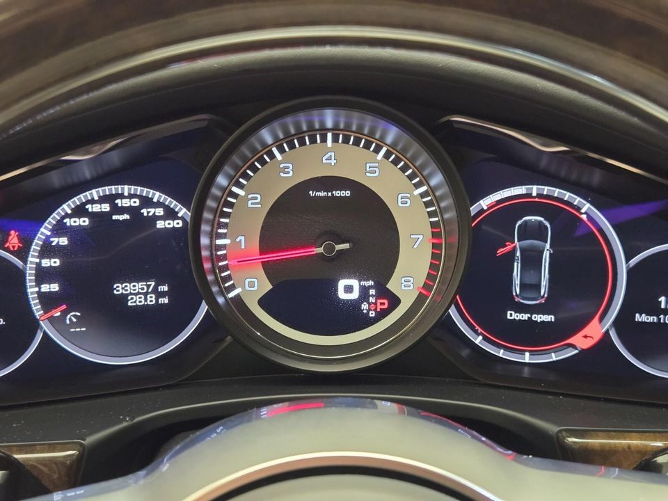 2018 Porsche Panamera