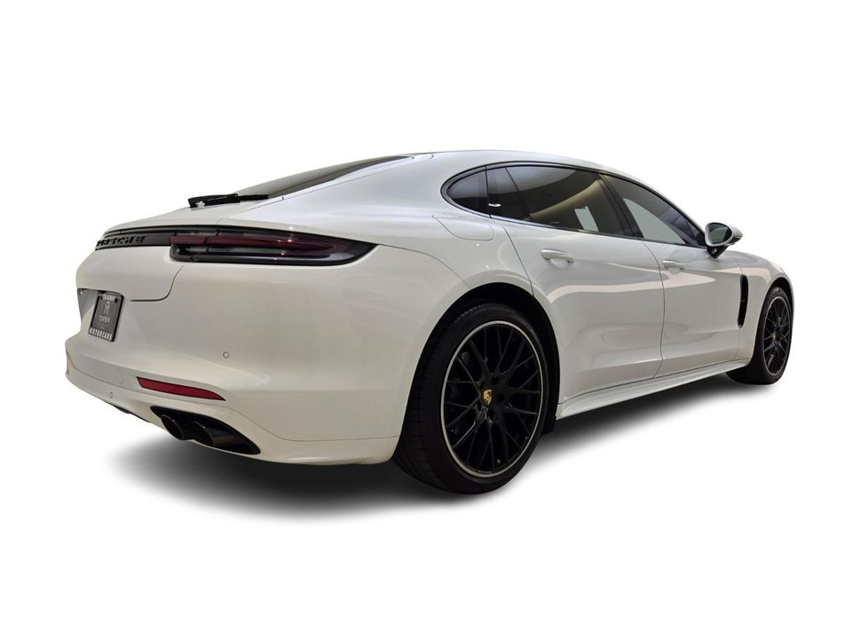 2018 Porsche Panamera
