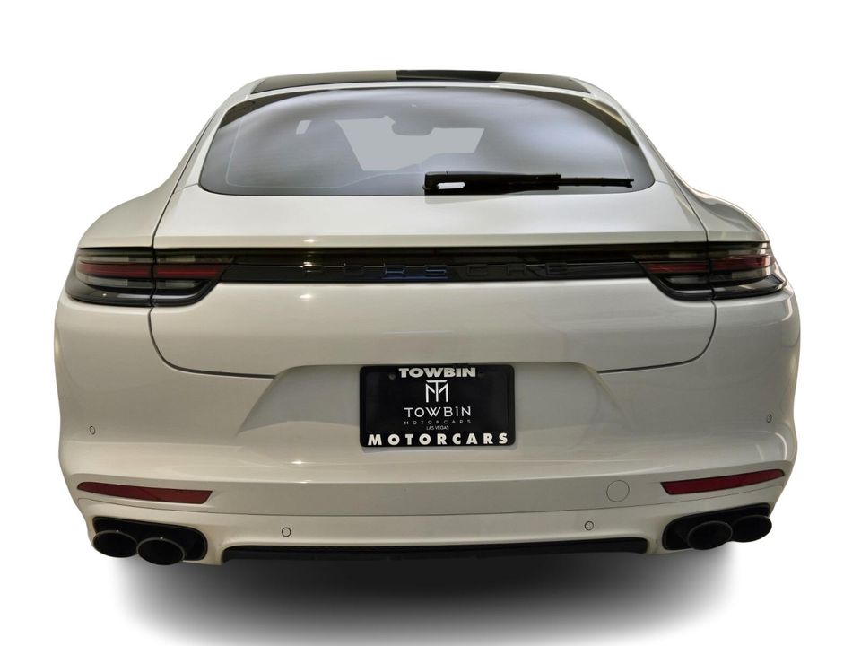 2018 Porsche Panamera