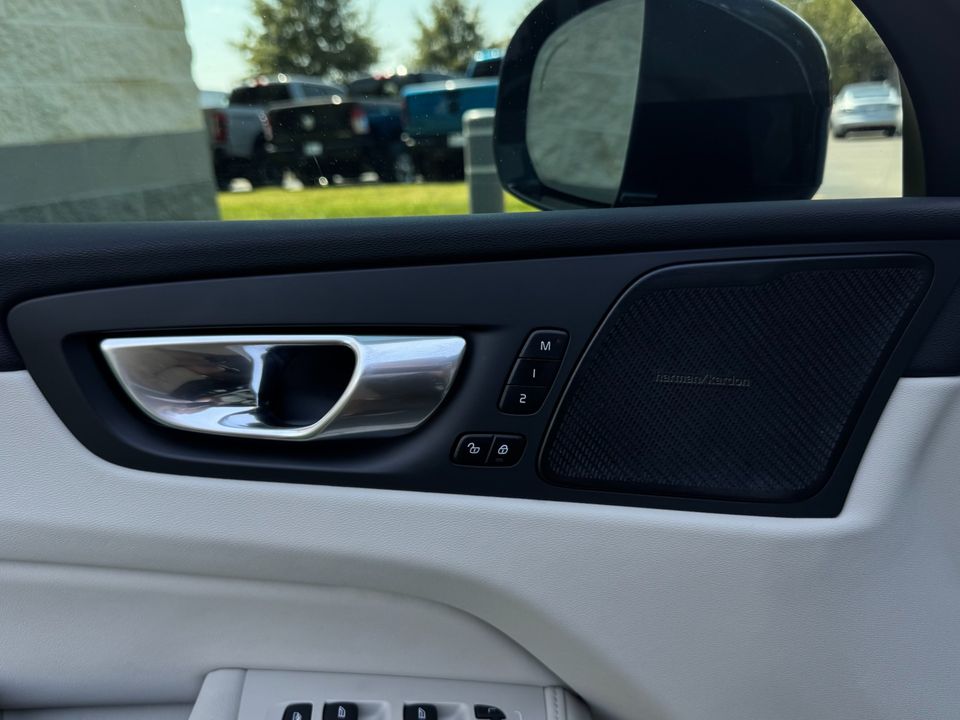 2023 Volvo XC60 Recharge