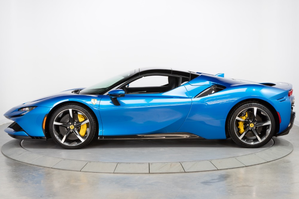 2024 Ferrari SF90 Spider