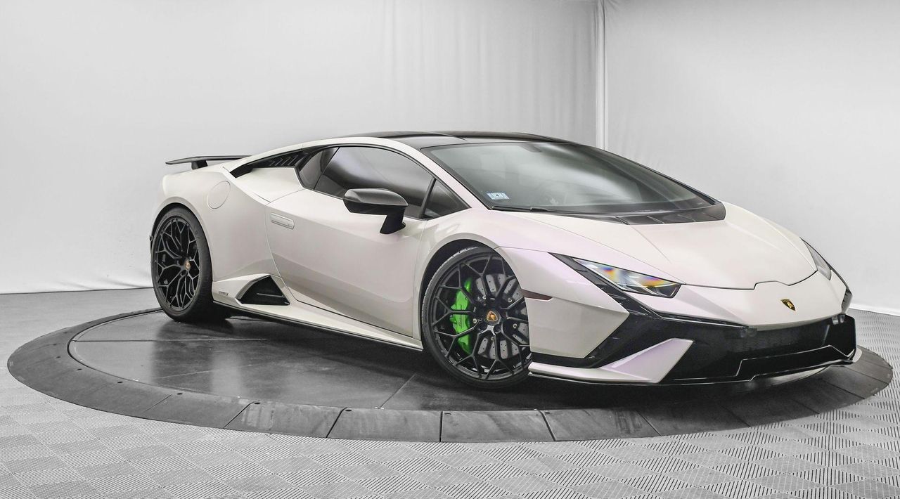 2024 Lamborghini Huracan Tecnica
