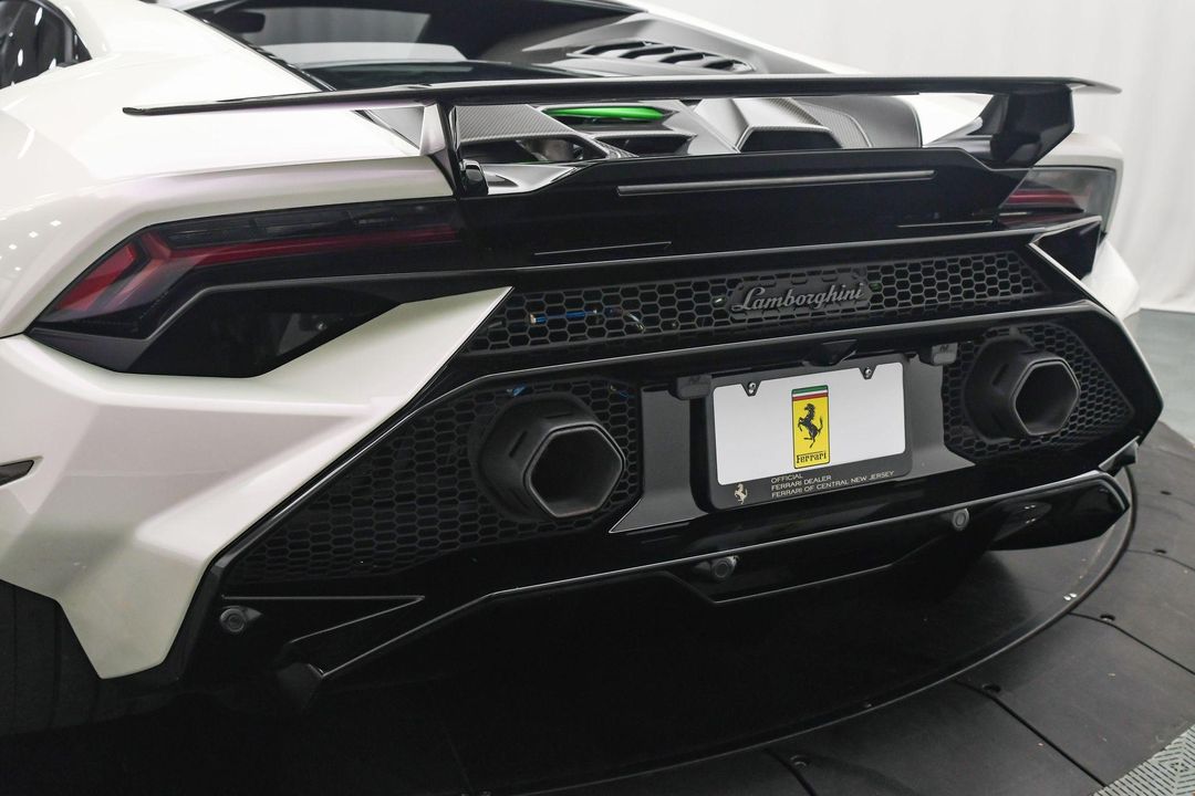 2024 Lamborghini Huracan Tecnica