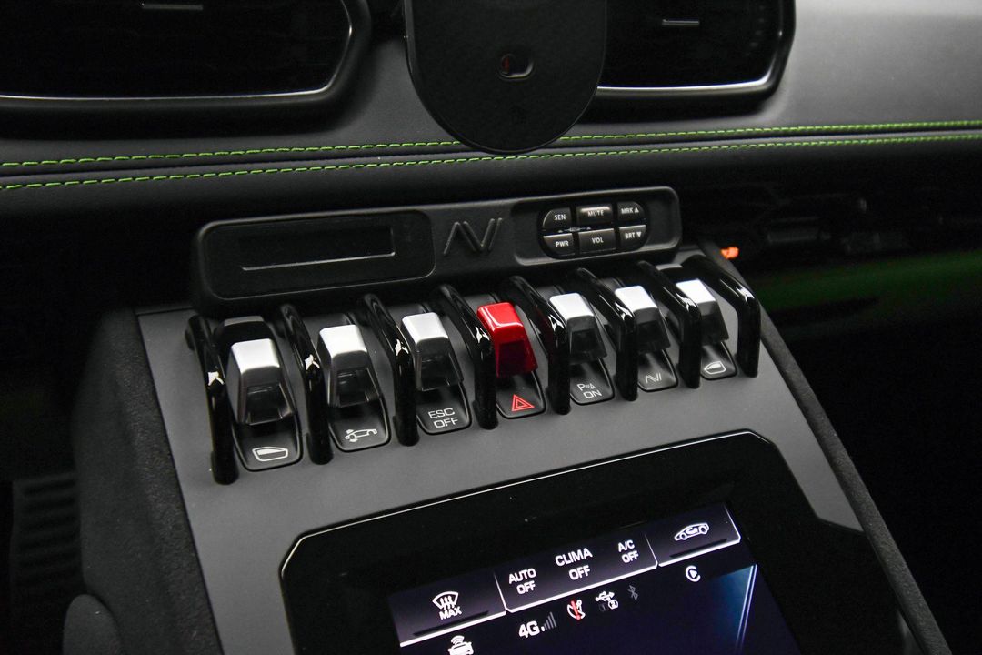 2024 Lamborghini Huracan Tecnica