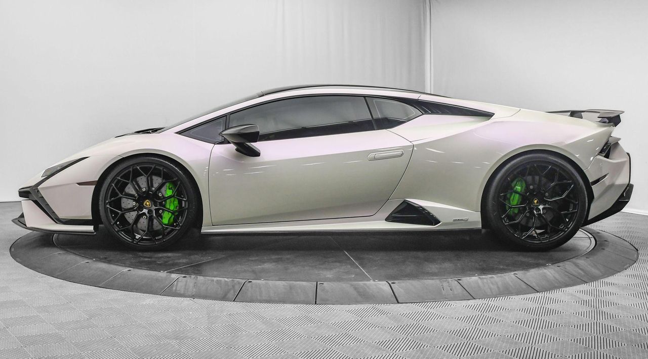 2024 Lamborghini Huracan Tecnica