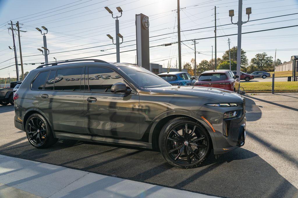 2024 BMW X7