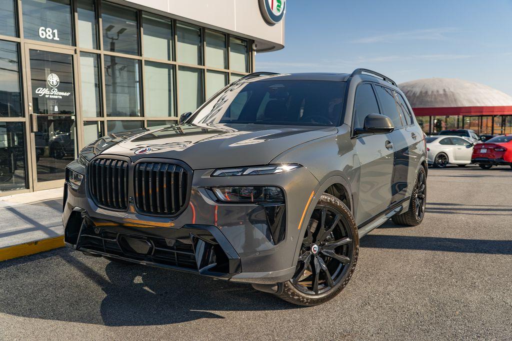 2024 BMW X7