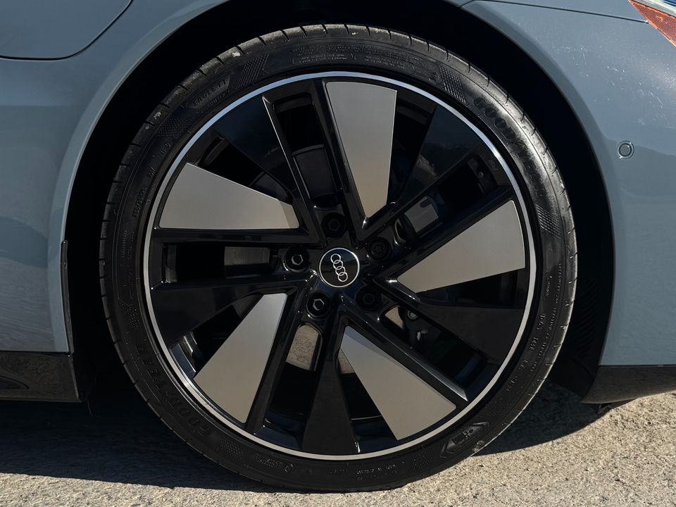 2024 Audi e-tron GT