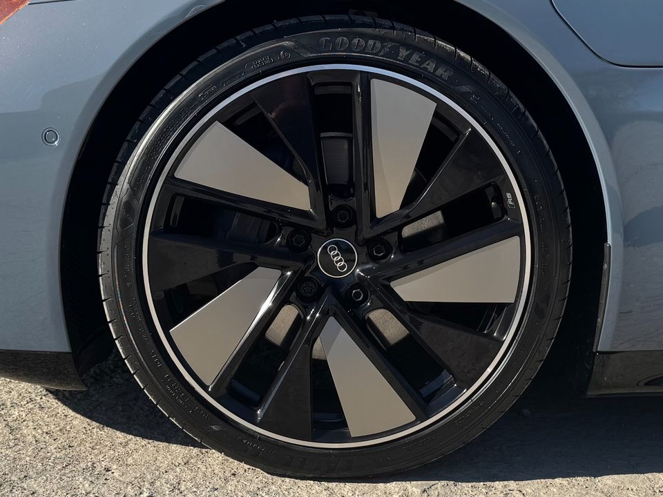 2024 Audi e-tron GT