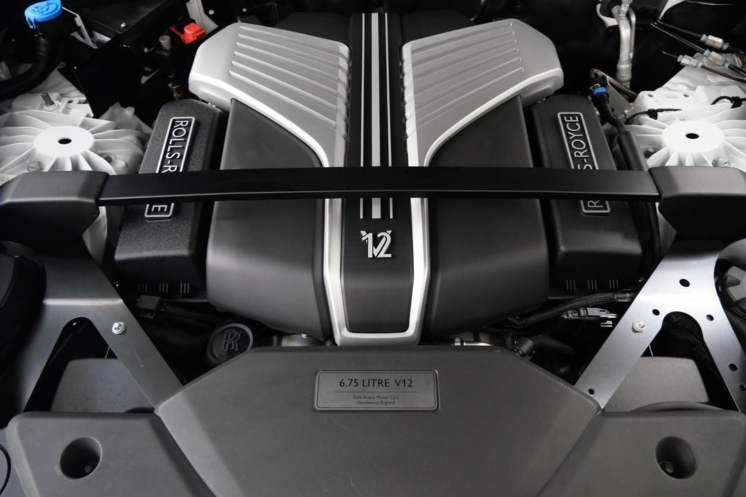2023 Rolls-Royce Phantom