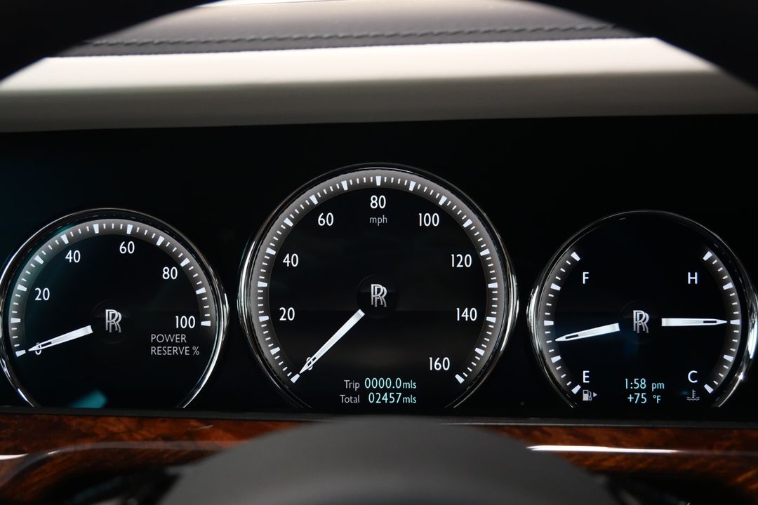 2023 Rolls-Royce Phantom