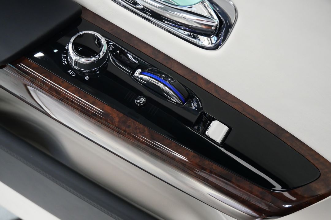 2023 Rolls-Royce Phantom