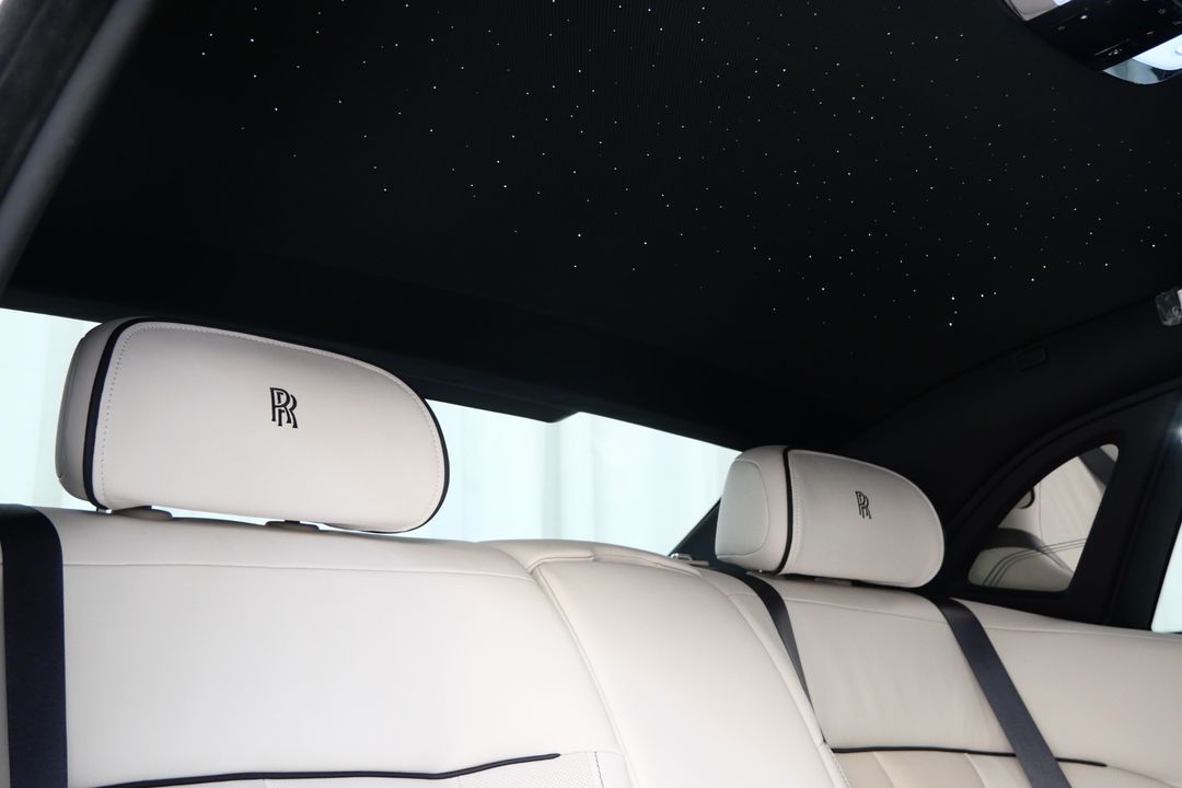 2023 Rolls-Royce Phantom