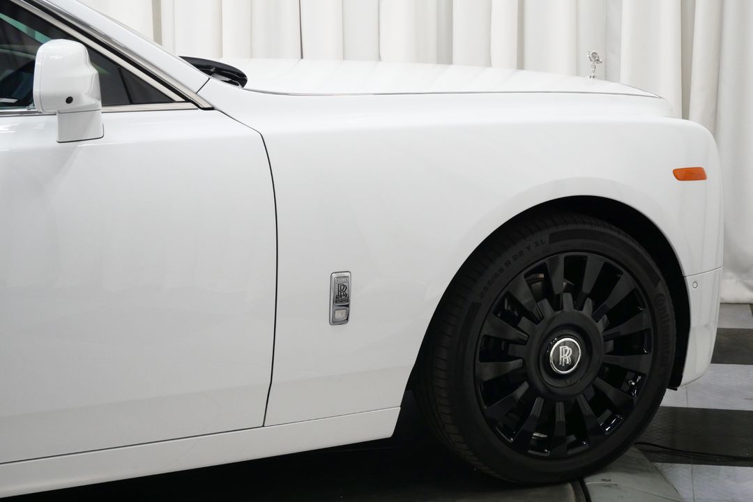 2023 Rolls-Royce Phantom