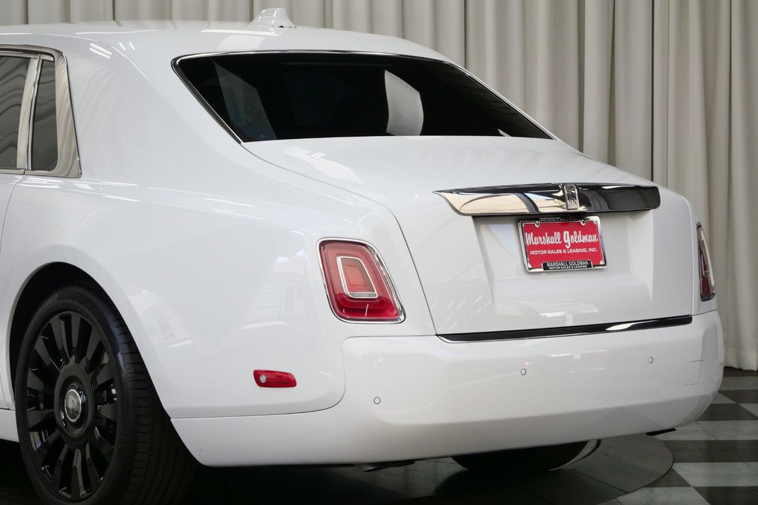 2023 Rolls-Royce Phantom