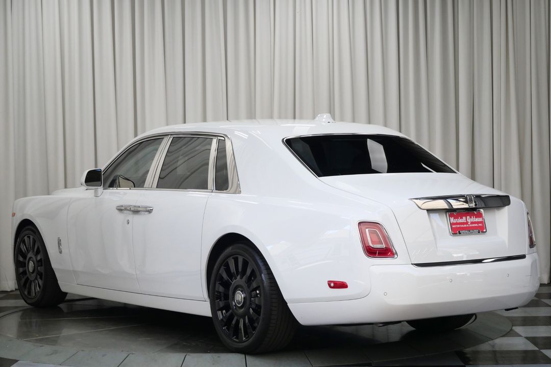 2023 Rolls-Royce Phantom