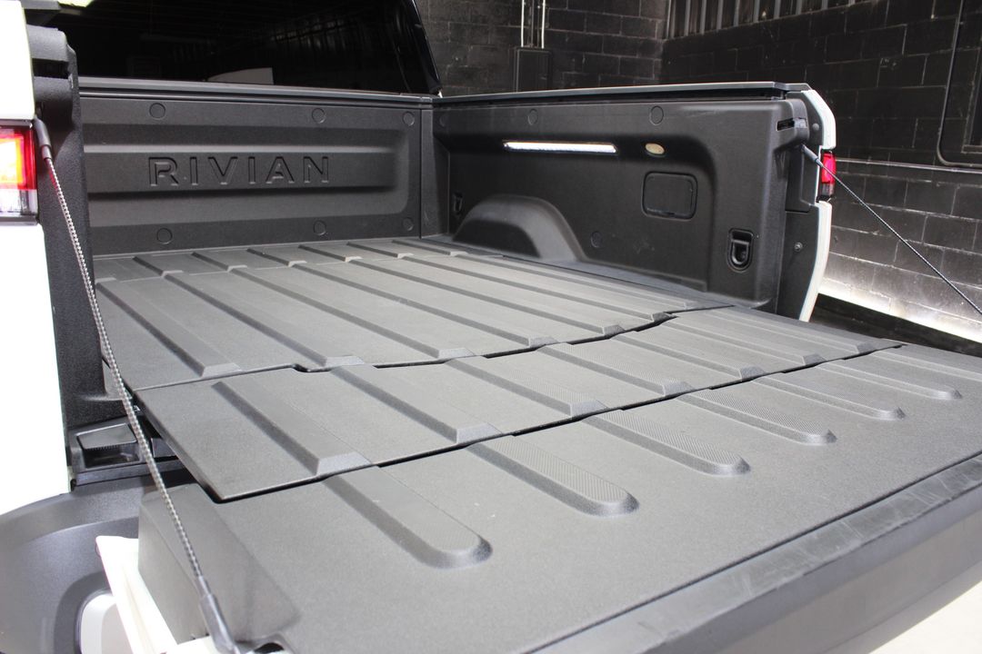 2022 Rivian R1T