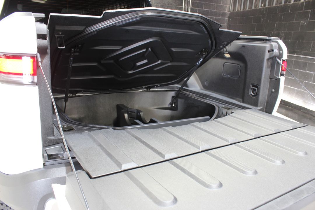 2022 Rivian R1T