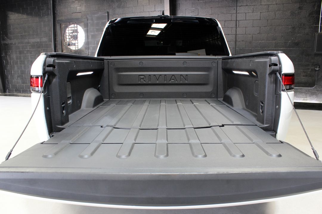 2022 Rivian R1T