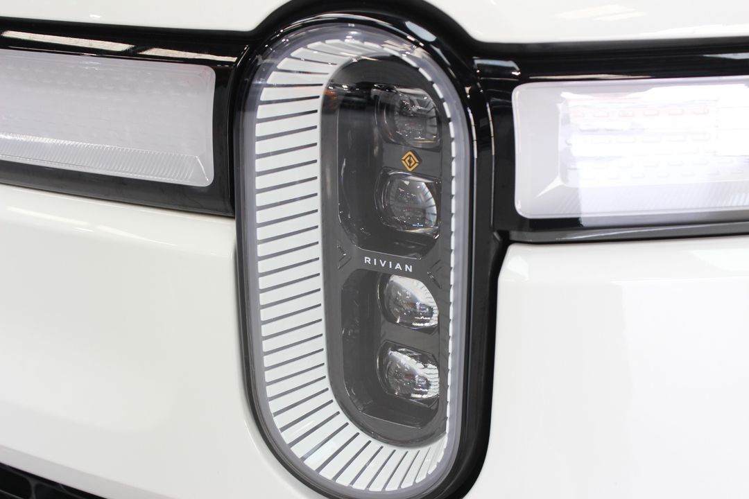 2022 Rivian R1T