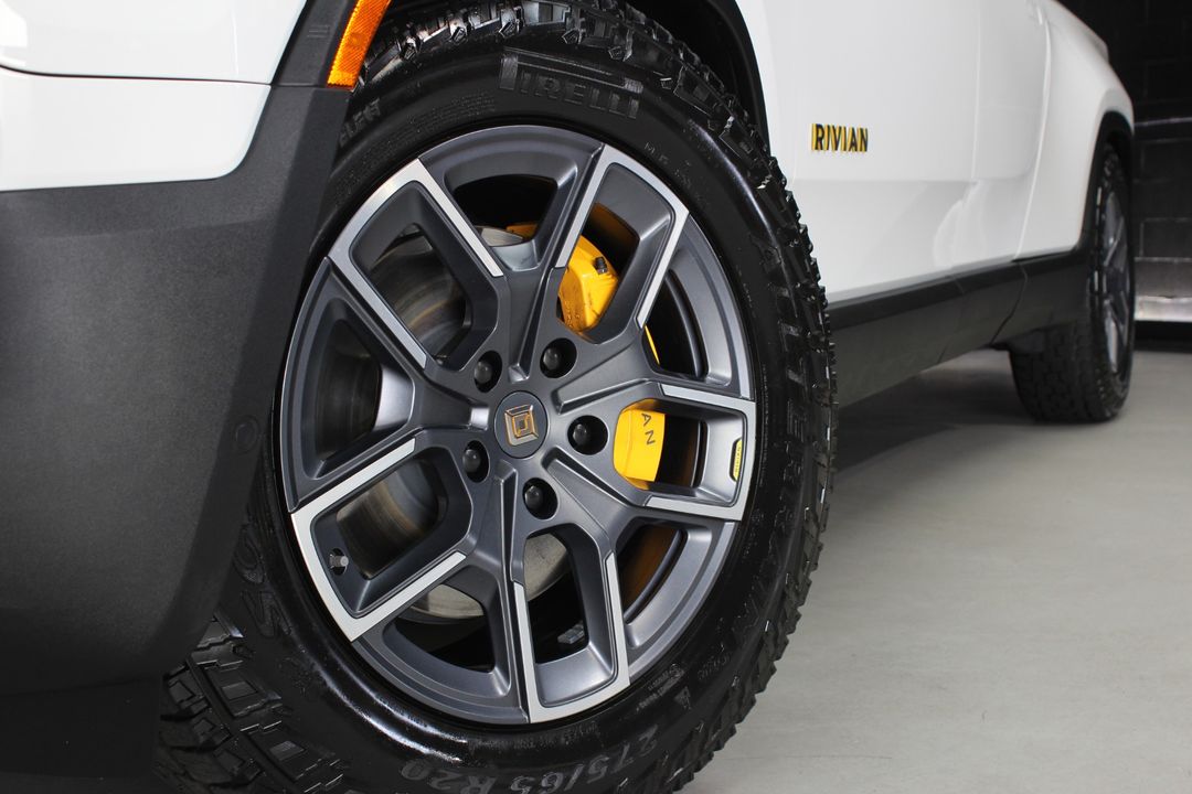 2022 Rivian R1T