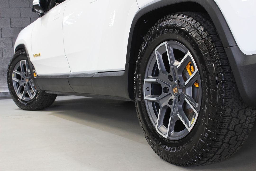 2022 Rivian R1T