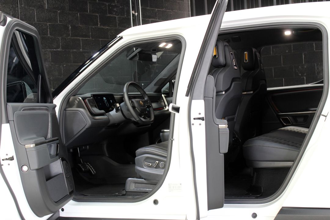 2022 Rivian R1T