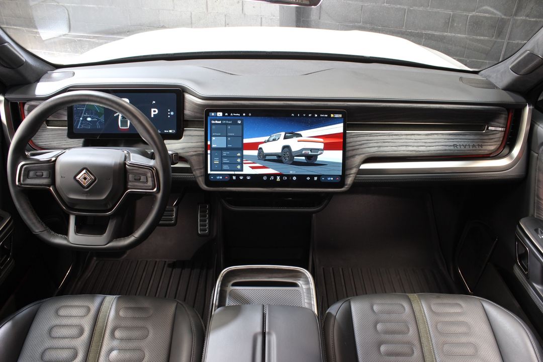 2022 Rivian R1T