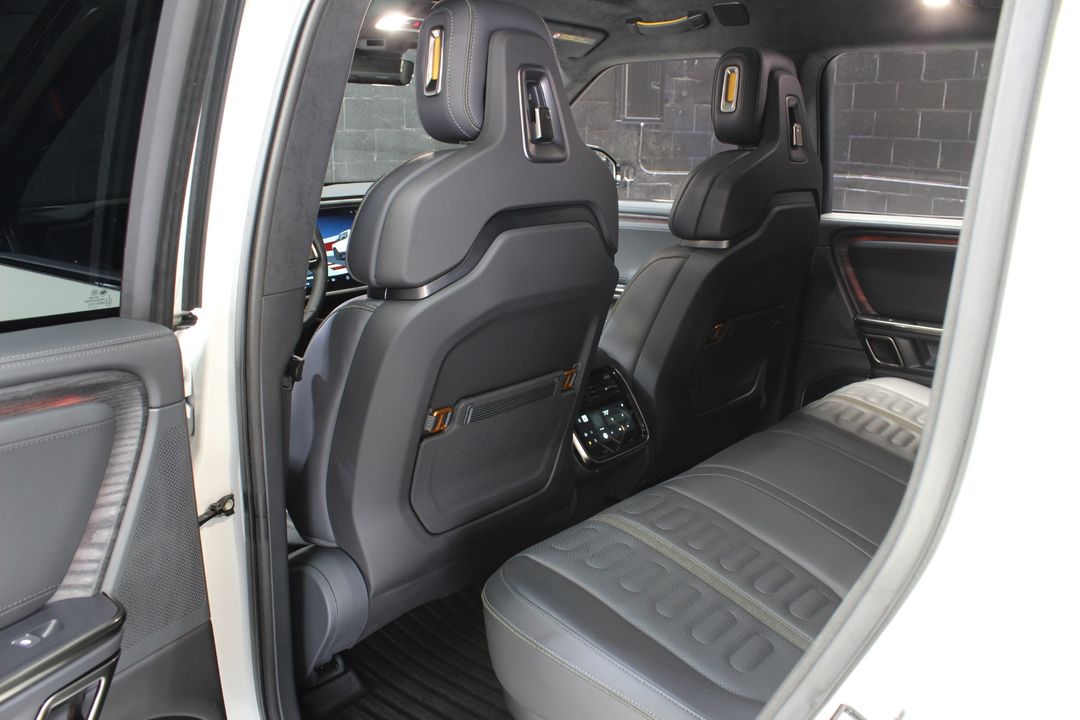 2022 Rivian R1T