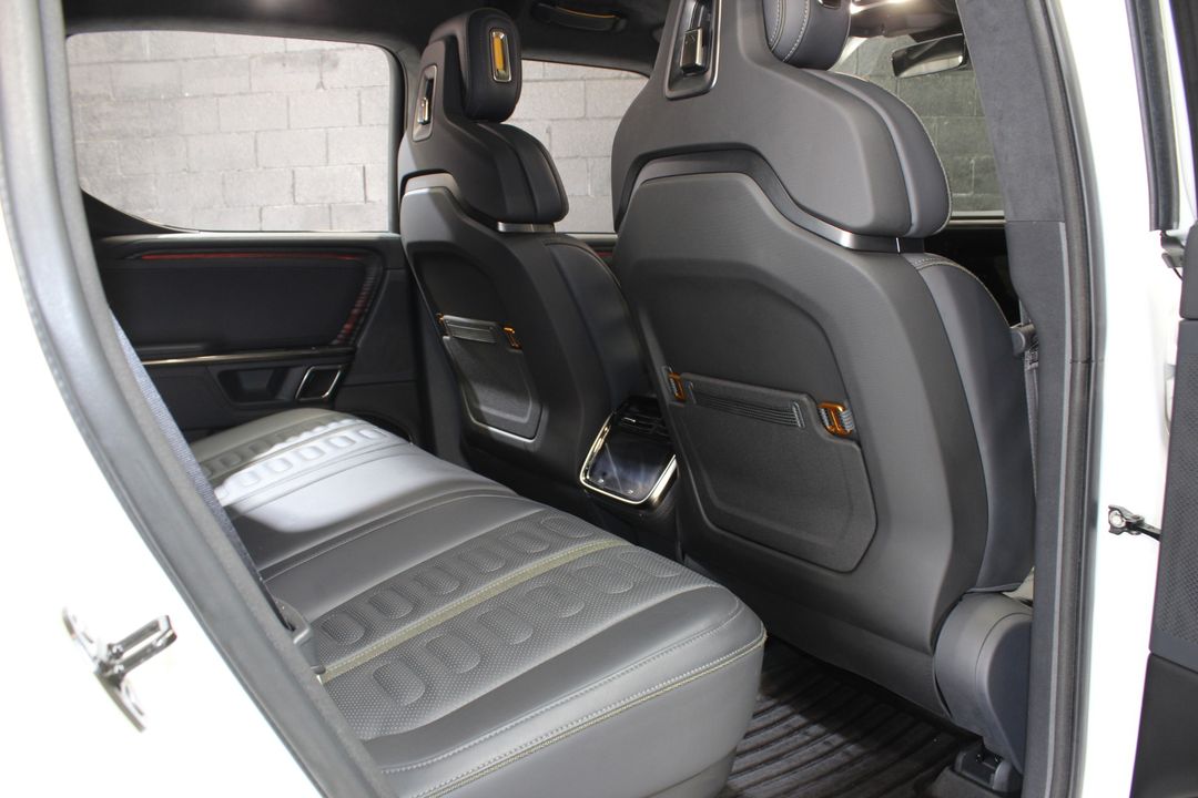 2022 Rivian R1T
