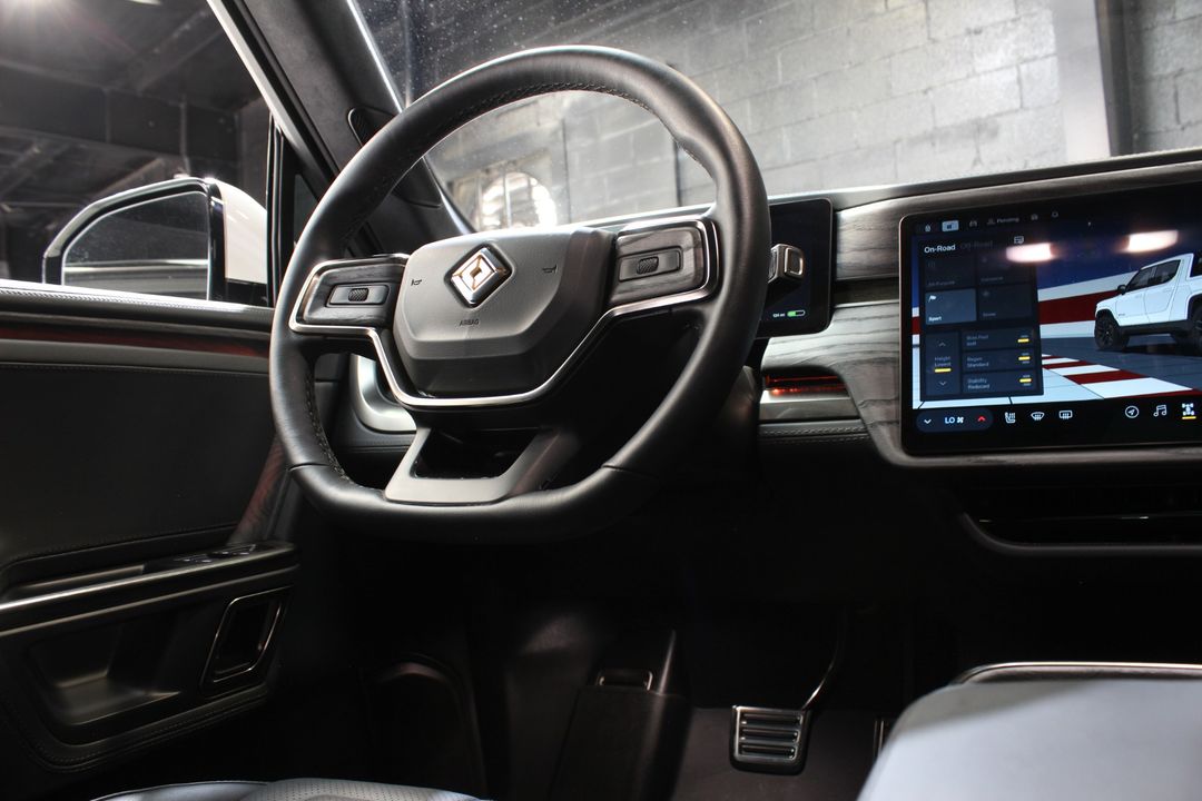 2022 Rivian R1T