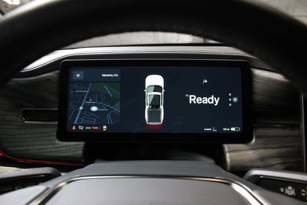 2022 Rivian R1T