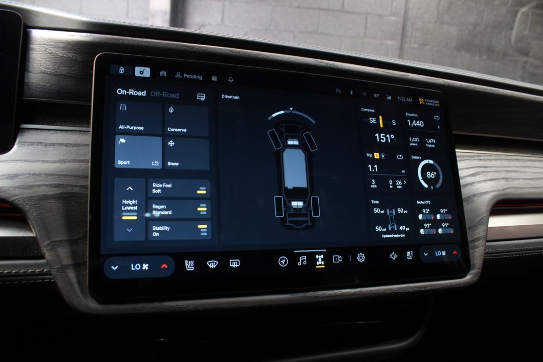 2022 Rivian R1T