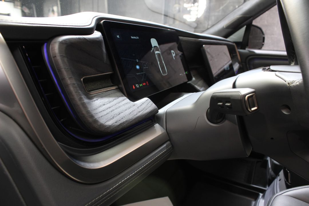 2022 Rivian R1T