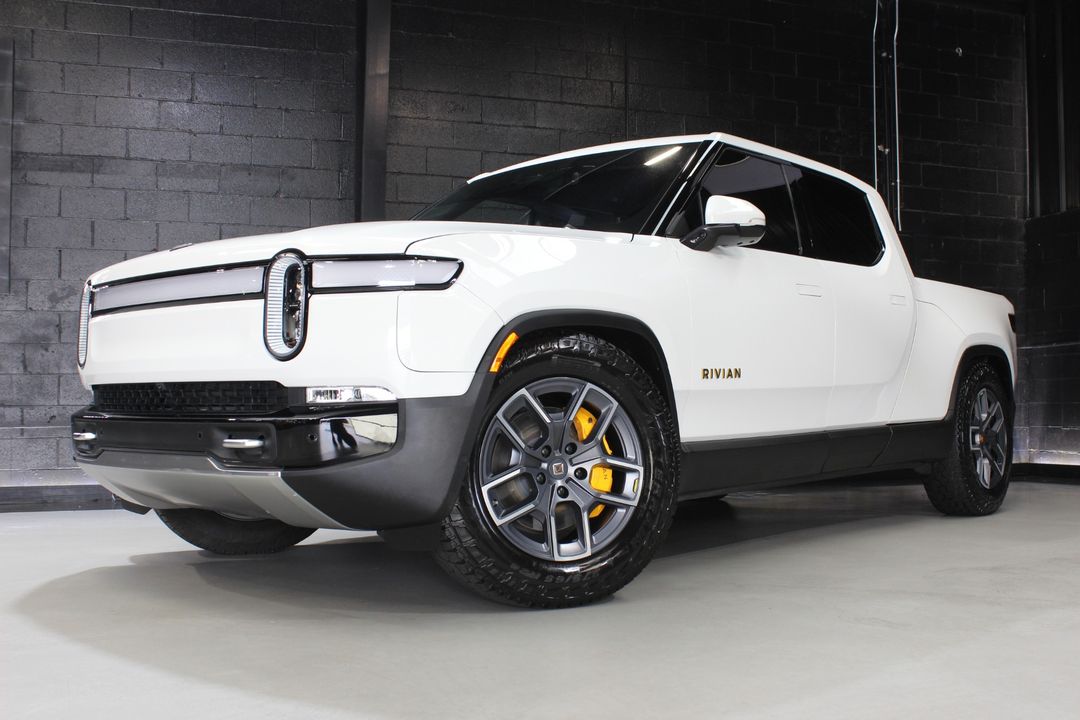 2022 Rivian R1T