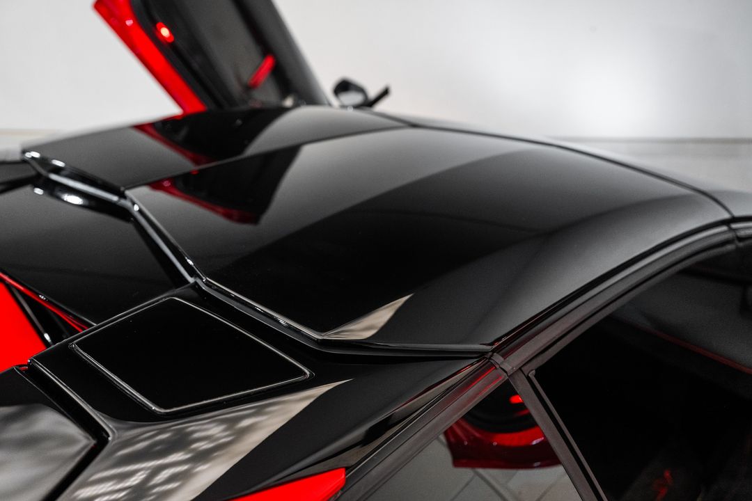 2016 Lamborghini Aventador