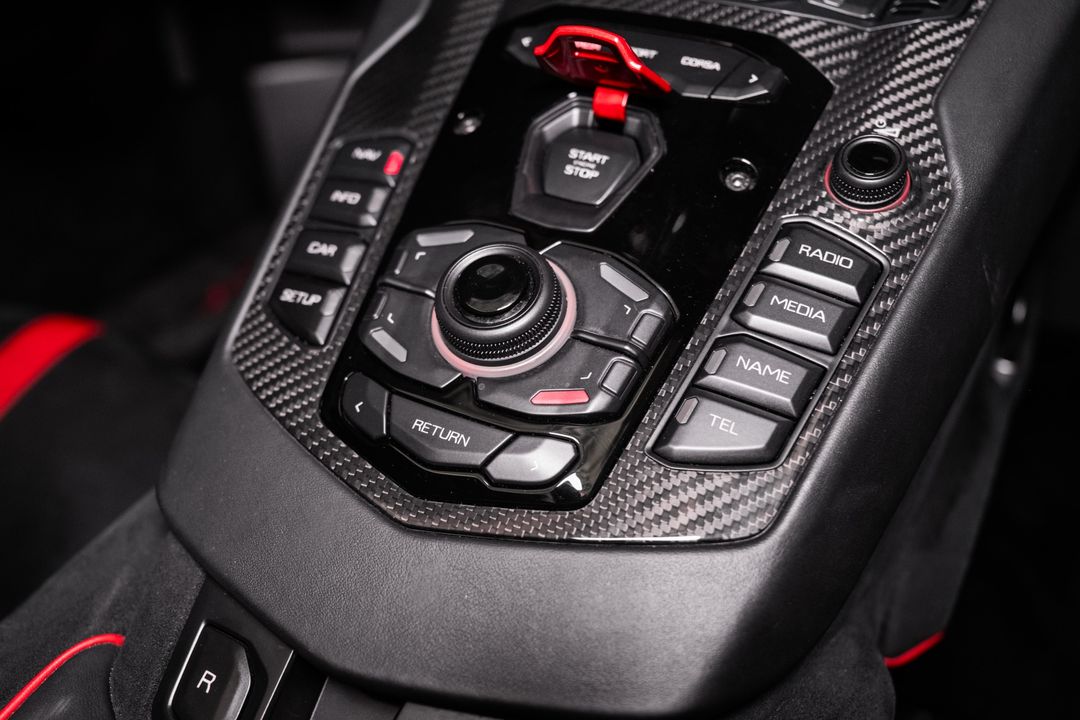 2016 Lamborghini Aventador