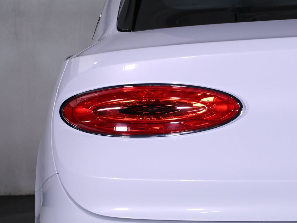 2024 Bentley Bentayga EWB