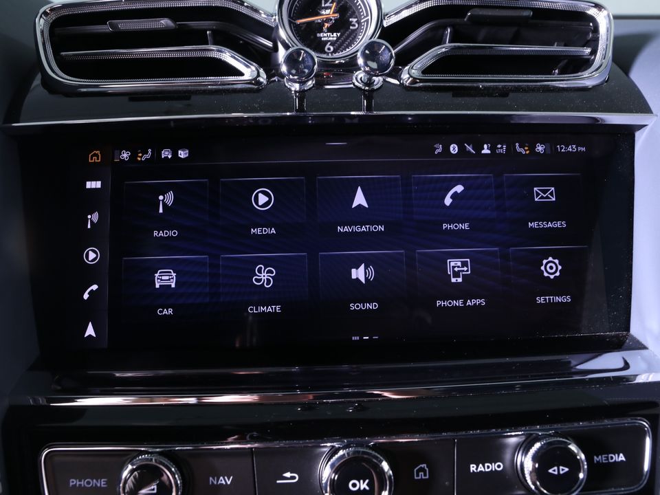 2024 Bentley Bentayga EWB