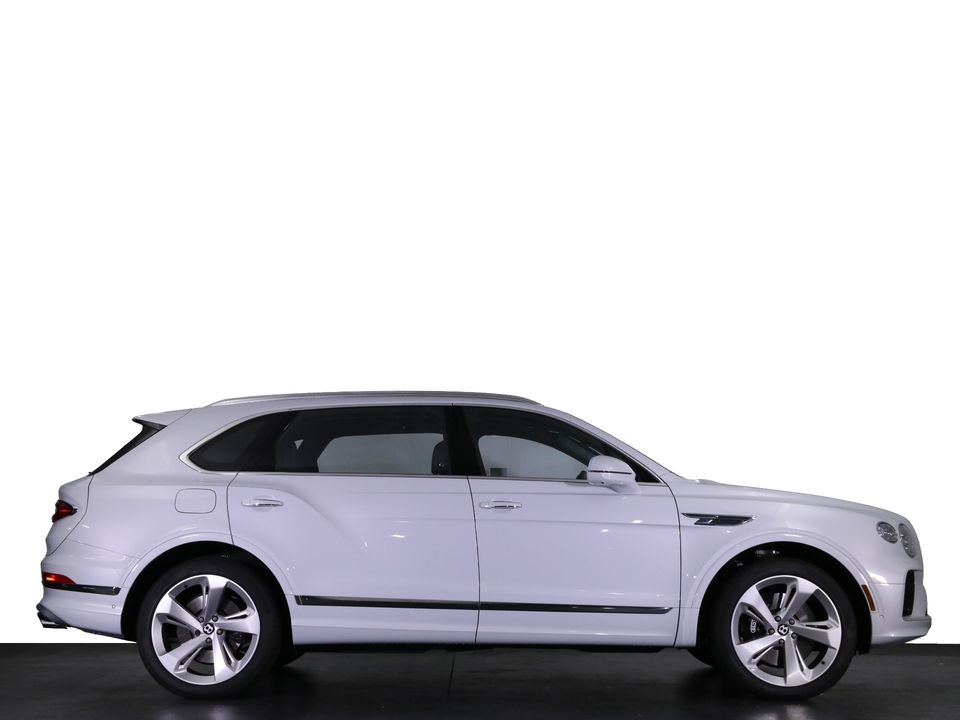 2024 Bentley Bentayga EWB