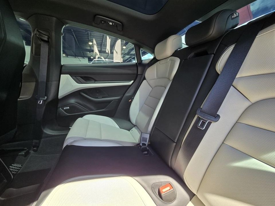 2021 Porsche Taycan