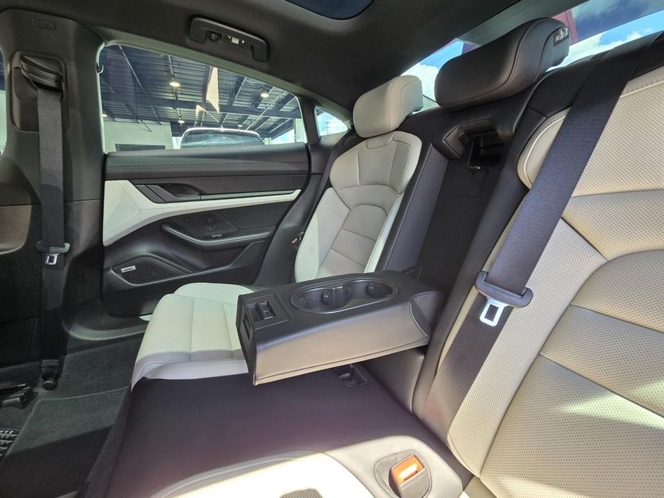 2021 Porsche Taycan