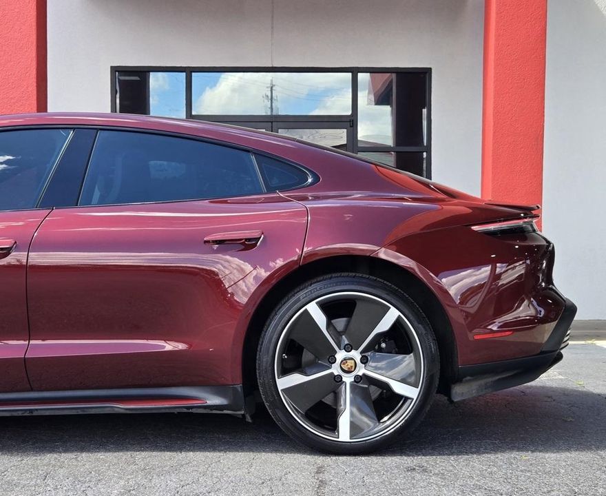 2021 Porsche Taycan