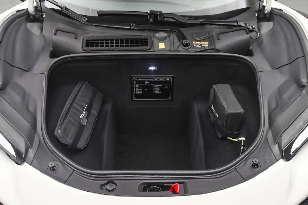 2025 Ferrari 296 GTB