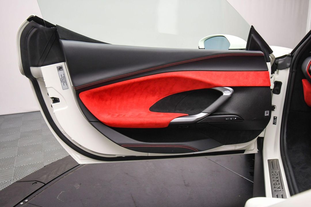 2025 Ferrari 296 GTB