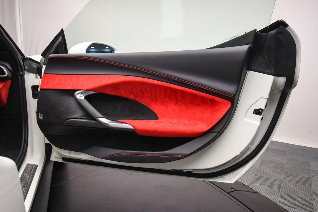 2025 Ferrari 296 GTB